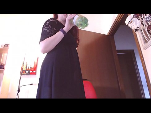 ❤️ Un schiavu sottumessu chì ama i mutandine brutte è luscious hè obligatu à masturbarsi dopu avè vistu stu video! ❤️❌ Video porno à noi
