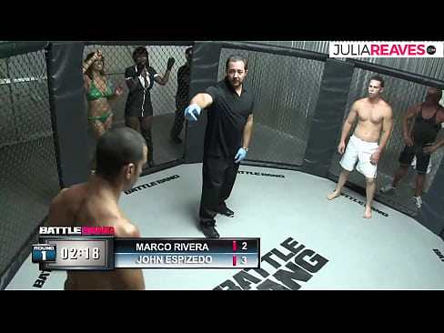 ❤️ Ultimate Fighter scopa una ragazza numerica subitu dopu una lotta in u ring ❤️❌ Video porno à noi