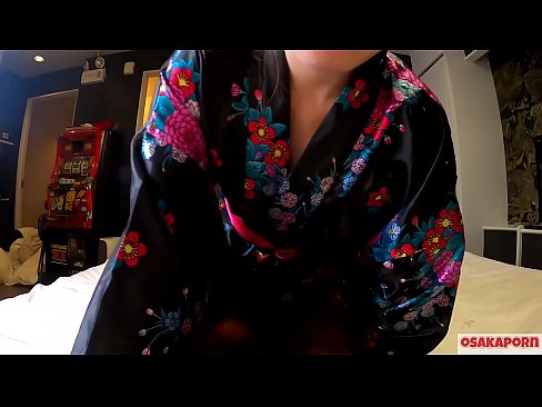 ❤️ Una ghjovana cosplay ama u sessu finu à l'orgasmo cù un squirt in una cavaliera è un pompino. Ragazza asiatica cù figa pelosa è belle tette in costume tradiziunale giapponese in video amatoriale chì mostra masturbazione cù ghjoculi cazzo. Sakura 3 OSAKAPORN. ❤️❌ Video porno à noi