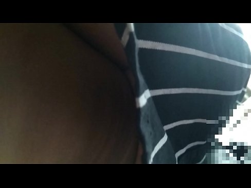 ❤️ Ragazza in neru senza mutandine, parte 2 ❤️❌ Video porno à noi