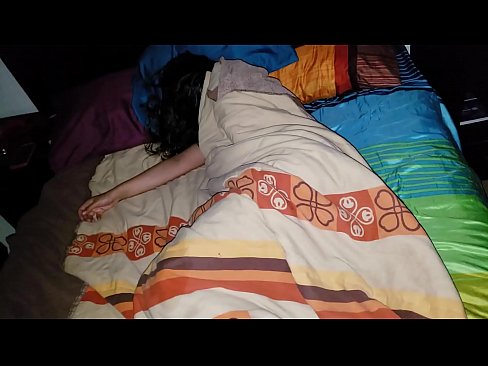 ❤️ Stepson rimprovera a so ghjovana matrigna mentre dorme. ❤️❌ Video porno à noi